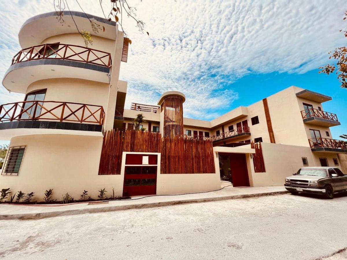 Hotel Manglar Suites Mahahual Exteriör bild
