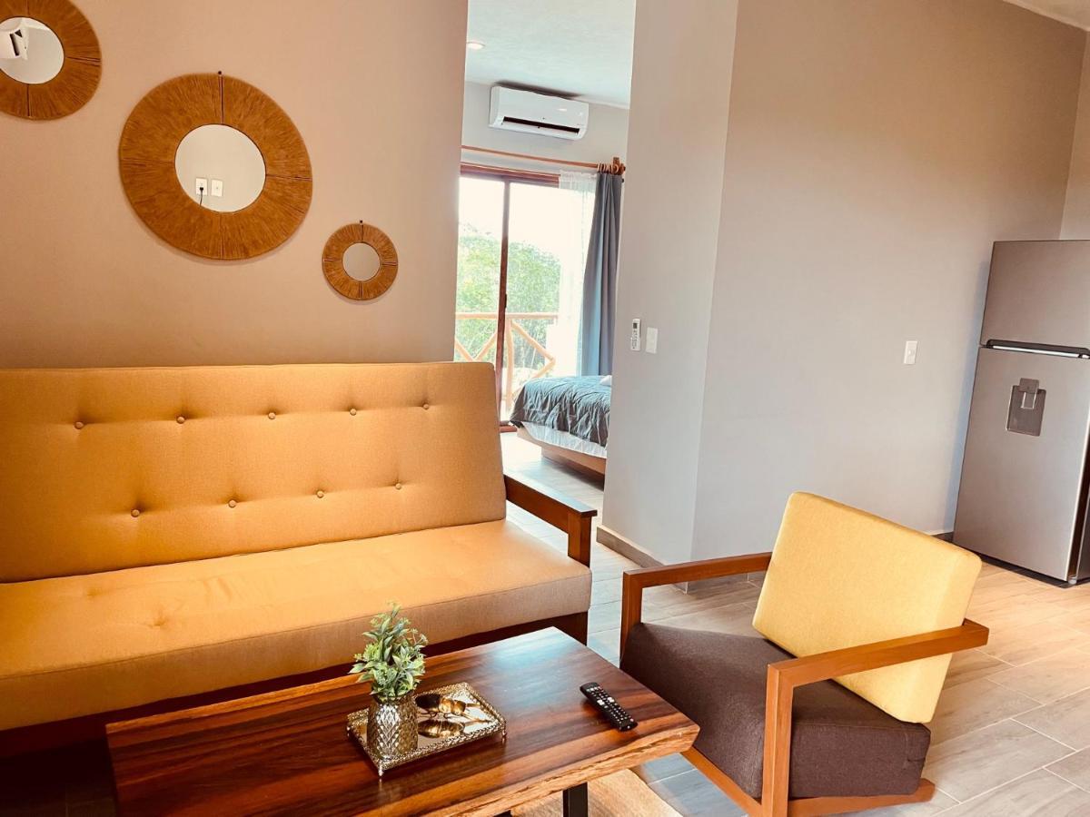 Hotel Manglar Suites Mahahual Exteriör bild