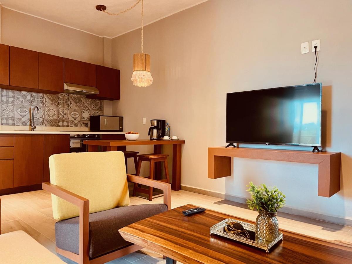 Hotel Manglar Suites Mahahual Exteriör bild