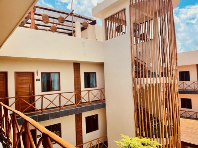 Hotel Manglar Suites Mahahual Exteriör bild